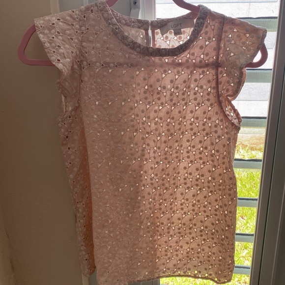 Loft Eyelet Flutter Sleeve Top in Light Pink XXS - Picture 1 of 10